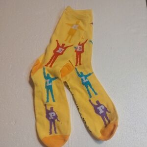 Colorful Graphic Crew Socks The Batles Help Yellos Size 6-10 New W/o Tags